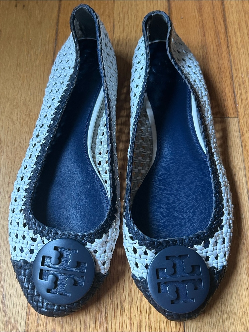 Tory Burch Pasadena Women's Navy and Ivory Woven Tory Logo Ballet Flats Size 7